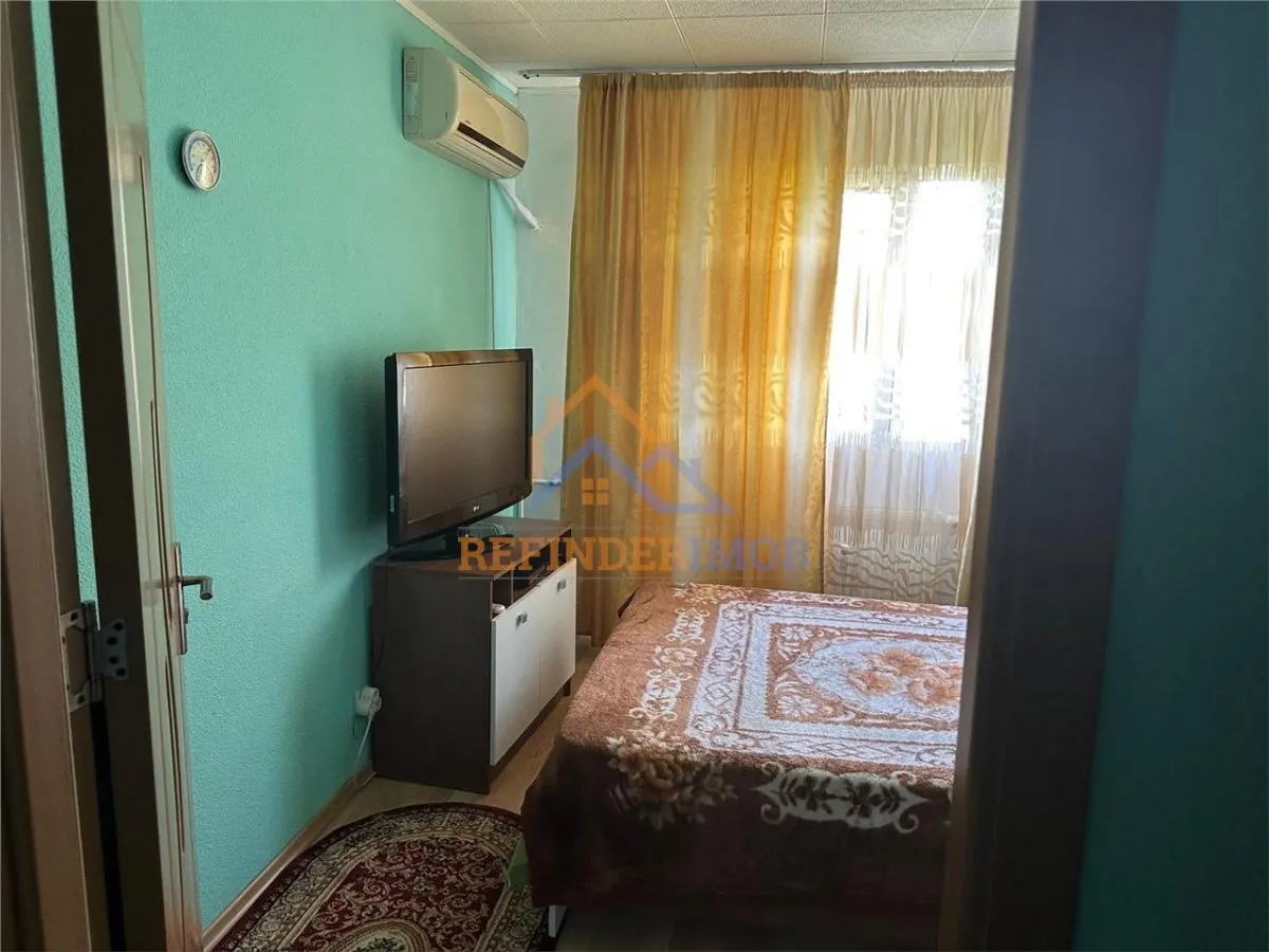 Vanzare apartament 3 camere, zona Berceni - foto 10