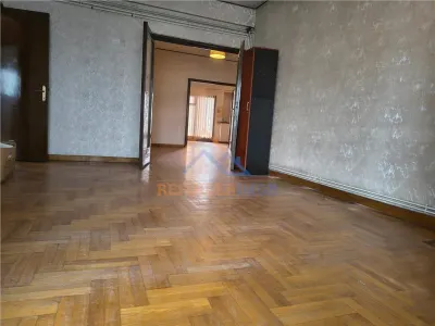 Apartament 4 camere ultracentral Cismigiu 114 mp interbelic ideal investitie - Bucuresti