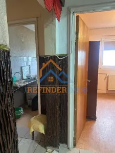 Vanzare apartament 2 camere Blv Brancoveanu bloc anvelopat - foto 6