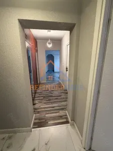 Apartament de vanzare cu 3 camere, zona Titan - foto 5