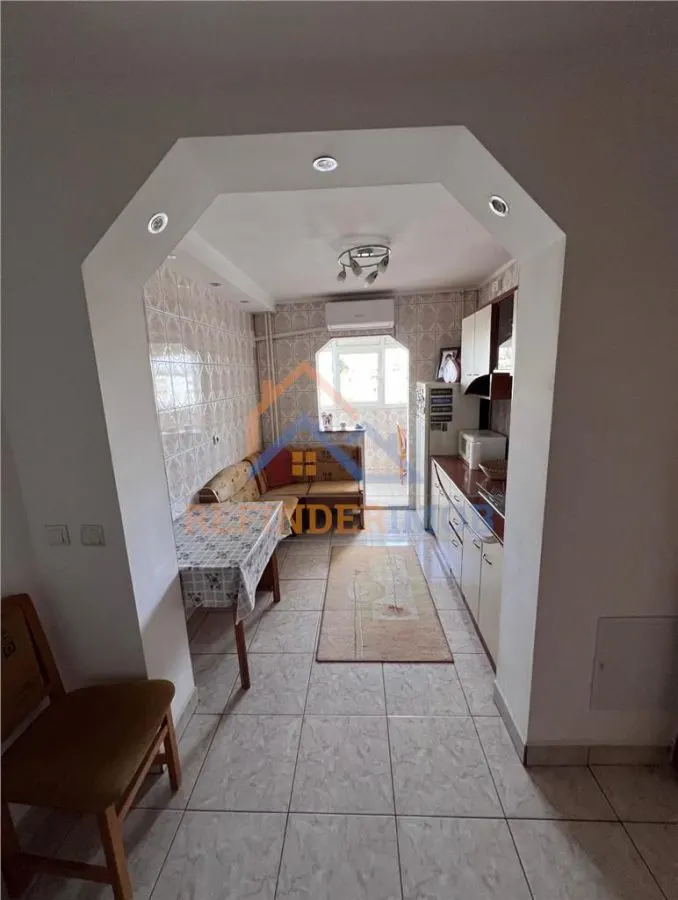 Apartament de vanzare cu 3 camere, zona Fizicienilor - foto 5