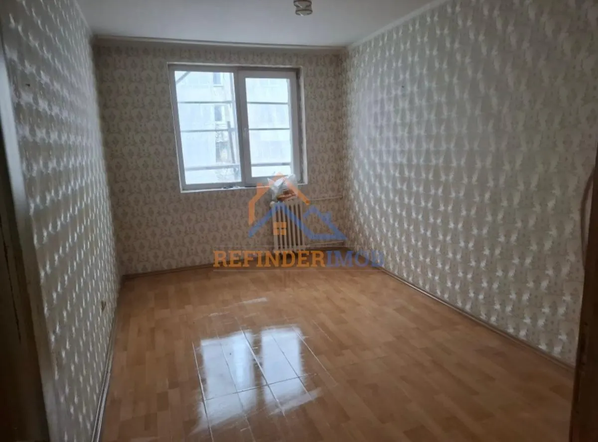 Apartament de vanzare cu 2 camere, zona Titan - parc IOR - foto 1