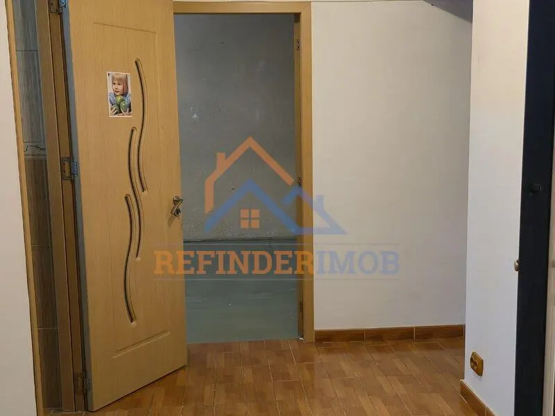 Vanzare apartament 3 camere zona Drumul Taberei - Metrou - foto 13