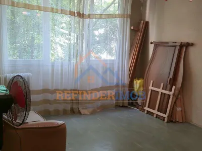 Vanzare apartament 3 camere zona Drumul Taberei - Metrou - foto 3