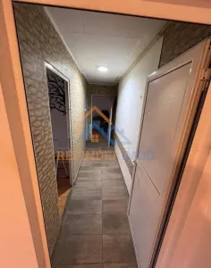 Vanzare apartament 4 camere zona Apusului - - foto 7