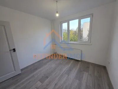 Apartament de vanzare cu 3 camere, renovat, zona Titan - Piata Minis - foto 4