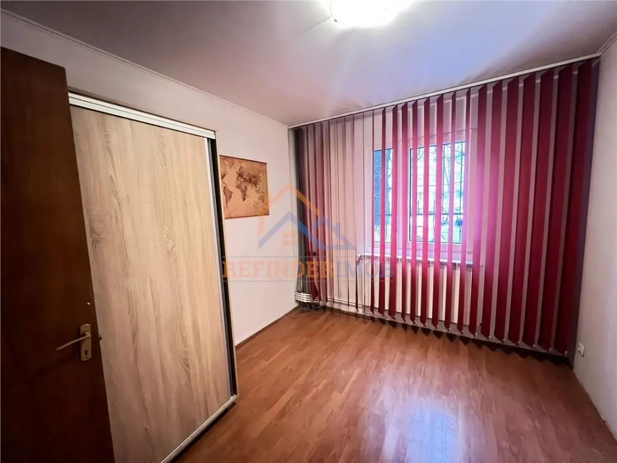 Vanzare apartament 3 camere zona Militari - Gorjului - foto 2