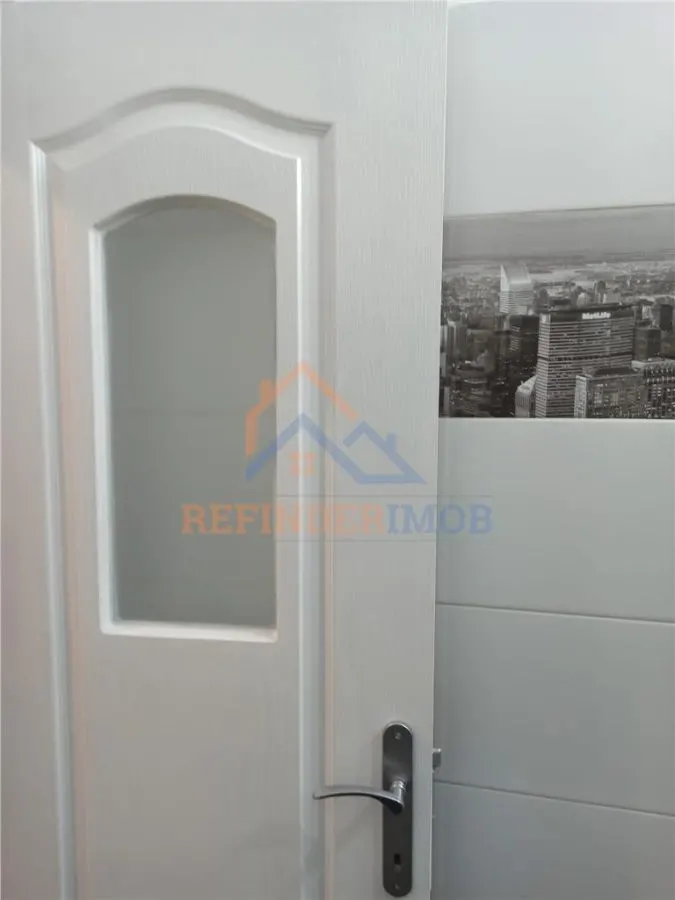 Garsoniera de vanzare, zona Drumul Sarii - foto 11