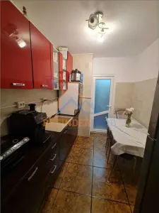 Vanzare apartament 3  camere zona Drumul Taberei - Metrou Raul Doamnei - foto 5