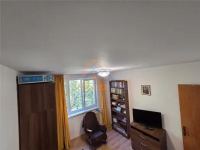 Oferta apartament 2 camere  zona Drumul Taberei  - Tramvai 41, bloc 1976 etaj 2 din 4 - foto 4