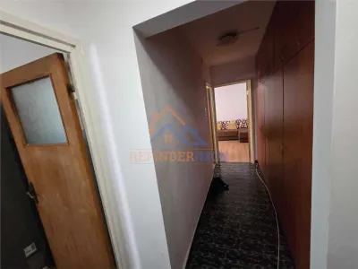 Oferta apartament 2 camere  zona Drumul Taberei  - Tramvai 41, bloc 1976 etaj 2 din 4 - foto 7
