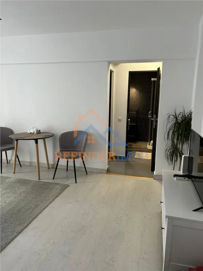 2 camere Universitate, pretabil investitie - foto 5