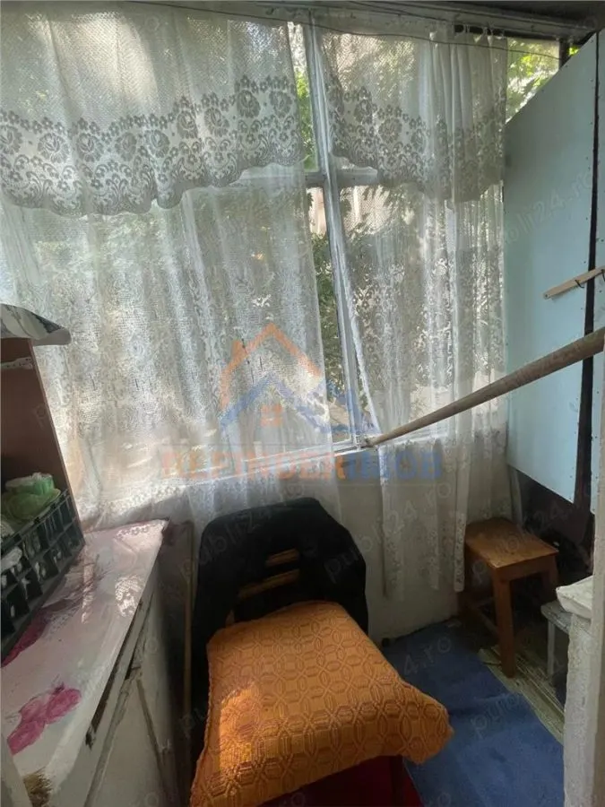 Vanzare apartament 2 camere zona Drumul Taberei - Valea Argesului - foto 3