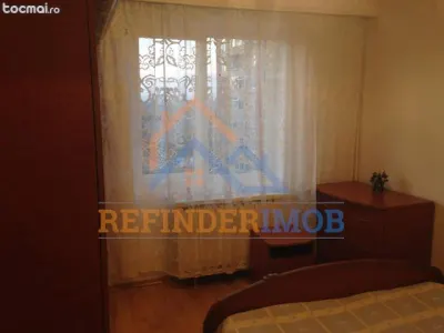 Oferta apartament 3 camere zona Gorjului, bloc reabilitat, etaj 4 din 9 decomandat - foto 8
