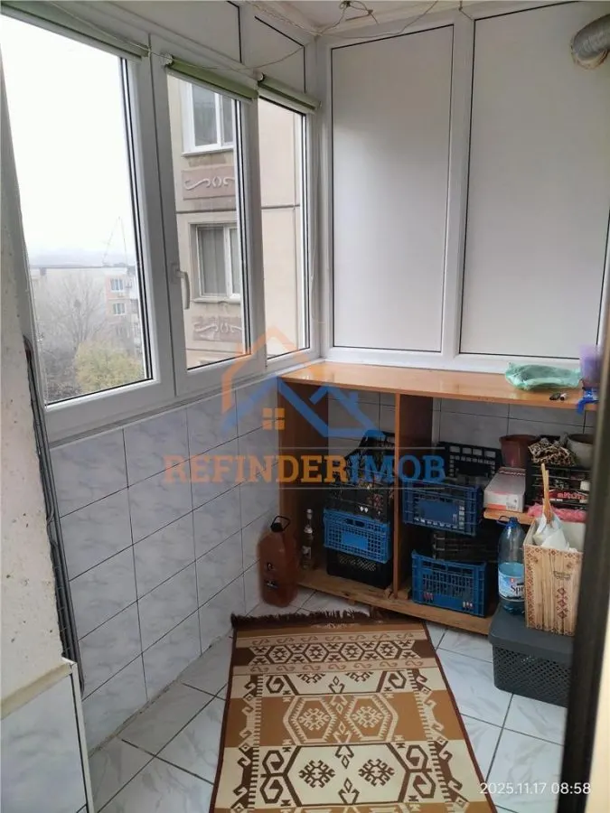 Vanzare apartament 3 camere zona Uverturi - Militari - foto 5