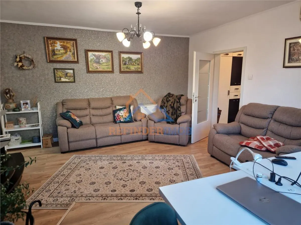 Oferta apartament 3 camere etaj 1 bloc reabilitat, 68 mp zona Drumul Taberei  - Parc Moghiros - foto 2