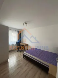Apartament 3 camere - sector 4 - foto 4