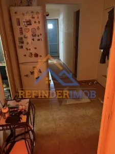 Apartament 3 camere zona Margeanului - foto 4