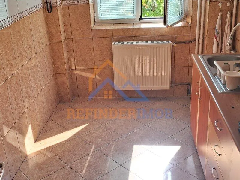 Vanzare apartament 2 camere etaj 2 bloc reabilitat Rahova - Nasaud - foto 4