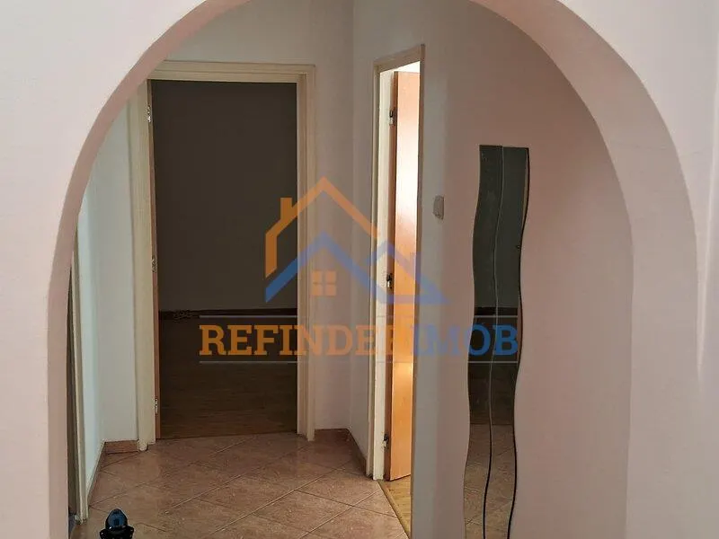 Vanzare apartament 2 camere etaj 2 bloc reabilitat Rahova - Nasaud - foto 5