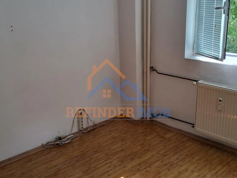 Vanzare apartament 2 camere etaj 2 bloc reabilitat Rahova - Nasaud - foto 6