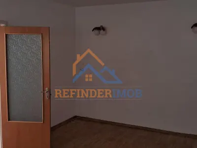 Vanzare apartament 2 camere etaj 2 bloc reabilitat Rahova - Nasaud - foto 9