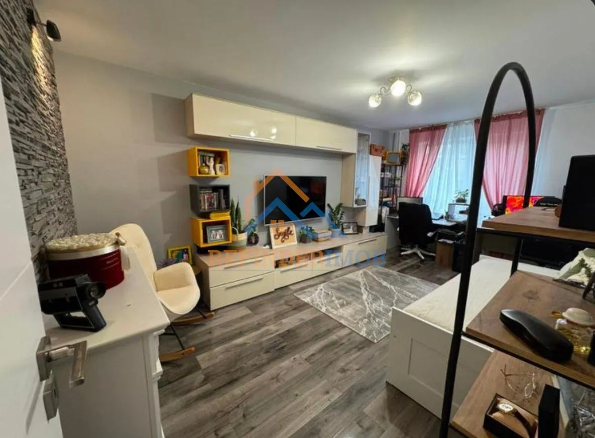 Vanzare apartament 3 camere zona - foto 11