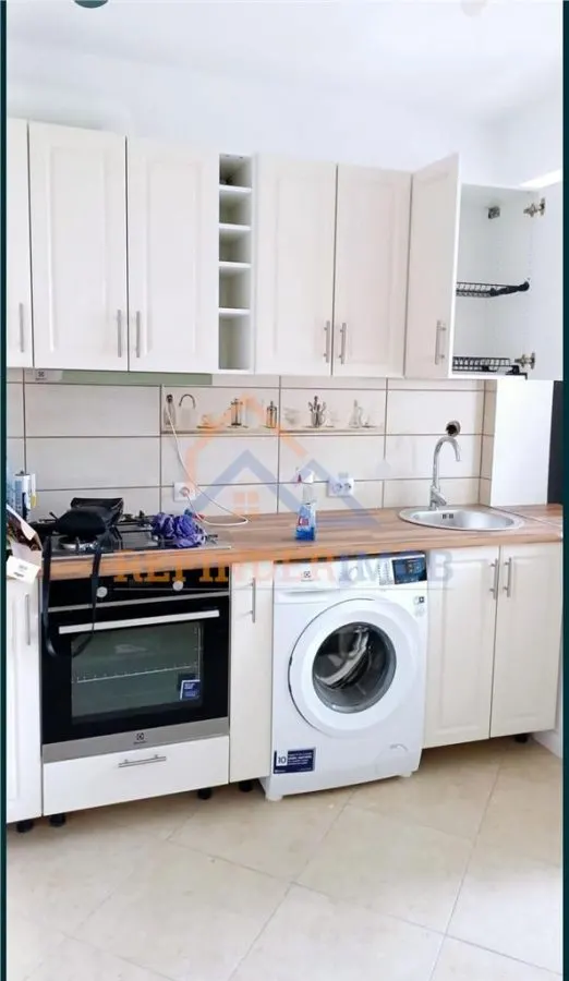 Apartament 2 camere de vanzare zona Baba Novac - foto 3