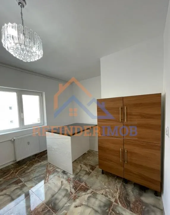 Vanzare apartament 2 camere – Calea 13 Septembrie, Sebastian - foto 3