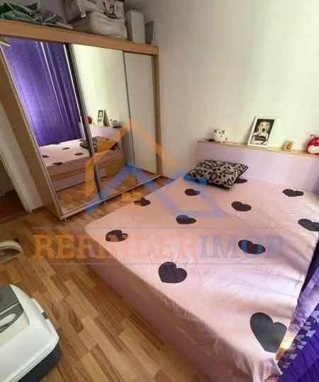 Vanzare apartament 3 camere, zona Margeanului, sector 5 - foto 3