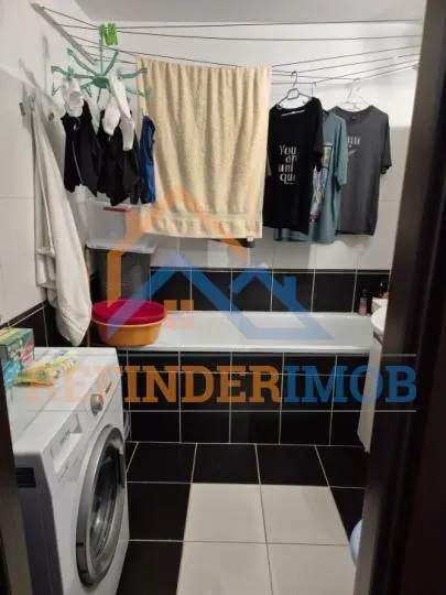 Vanzare apartament 2 camere zona Piata Rahova sector 5 - foto 14