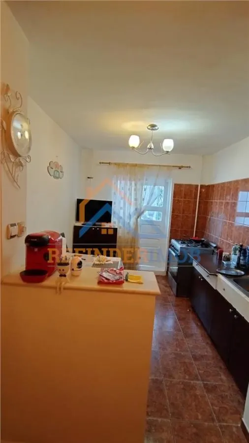 Vanzare apartament 3 camere - zona Rahova - sector 5 - foto 3