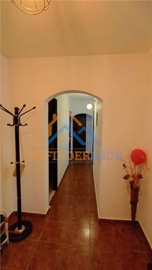 Vanzare apartament 3 camere - zona Rahova - sector 5 - foto 5