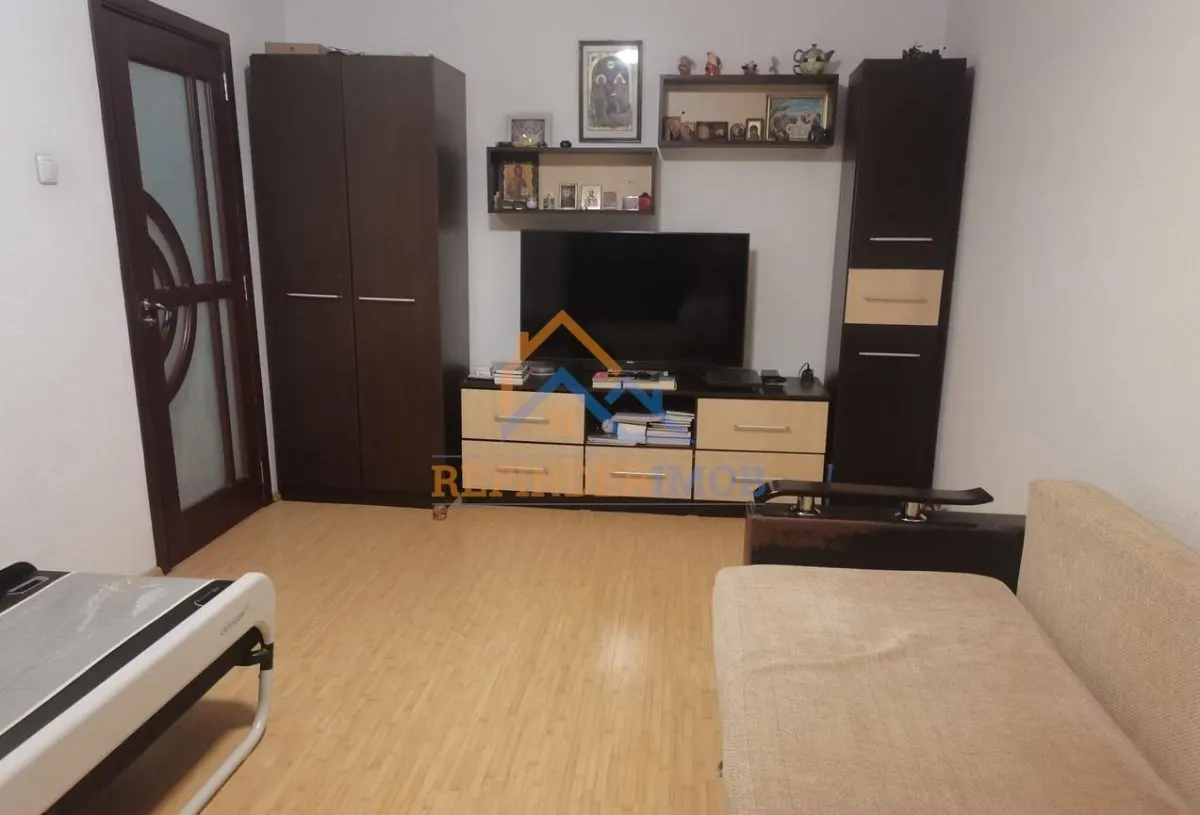Vanzare apartament 2 camere, zona Rahova - Petre Ispirescu, str. Vicina, sector 5 - foto 1