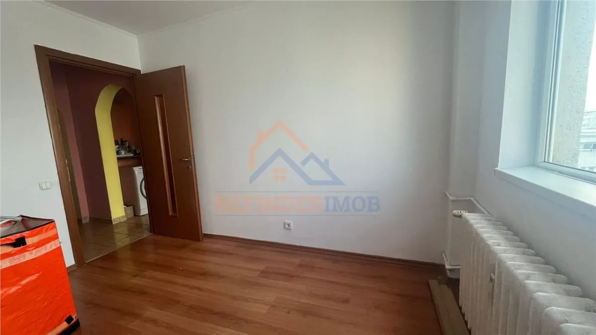Vanzare apartament 4 camere, sector 5 - foto 9