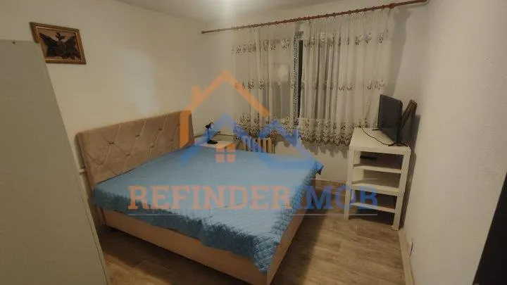 Apartament 3 camere de vanzare zona Margeanului - foto 1