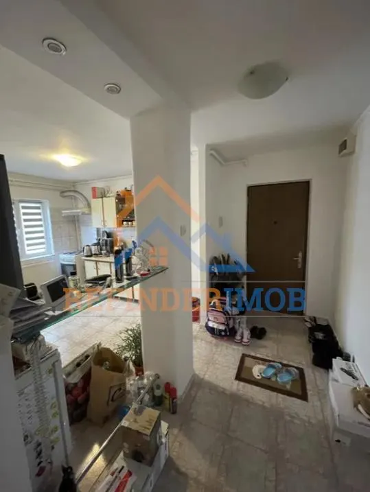 Vanzare apartament 3 camere – Rahova, Pecineaga - foto 2