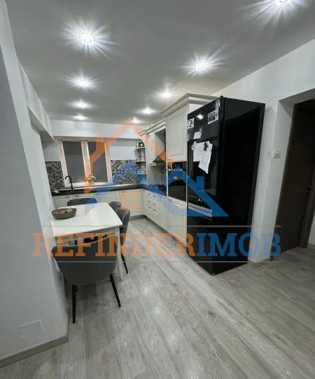 Vanzare apartament 3 camere zona 13 Septembrie - Parc Sebastian - foto 1