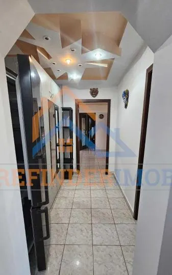 Vanzare apartament 3 camere zona 13 Septembrie - Vulcan Value Centre - foto 4