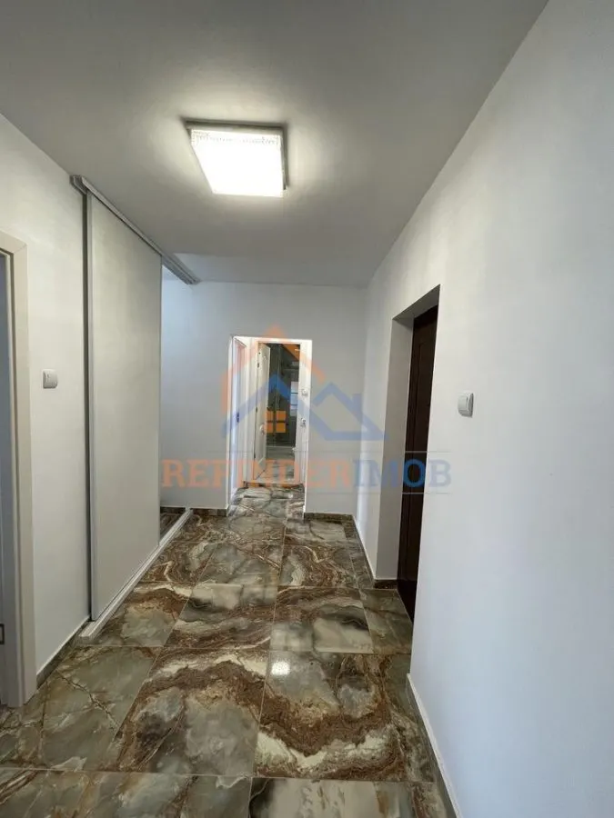 Vanzare Apartament cu 2 camere, zona 13 Septembrie - foto 4