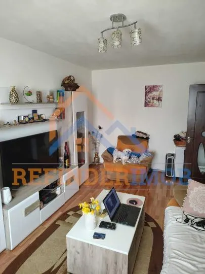 Vanzare apartament 2 camere cu Centrala Termica zona Rahovei - Barca - foto 1