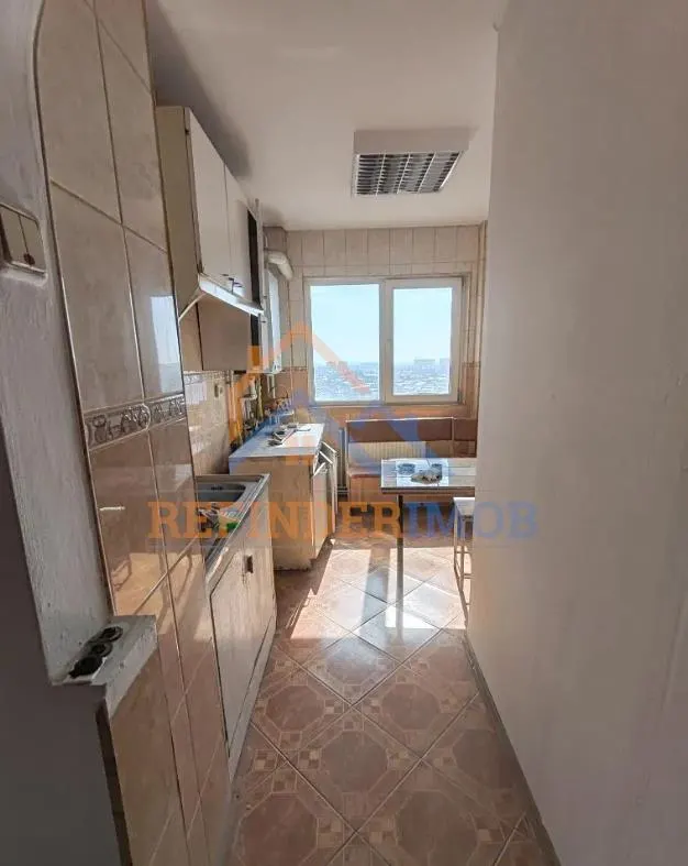Apartament 3 camere de vanzare Soseaua Alexandria - Margeanului - foto 5