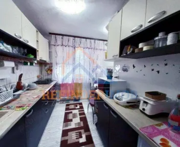 Apartament 4 camere de vanzare Rahova - Bucuresti