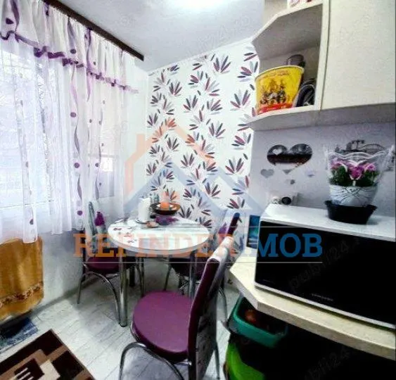 Apartament 4 camere de vanzare Rahova - foto 2