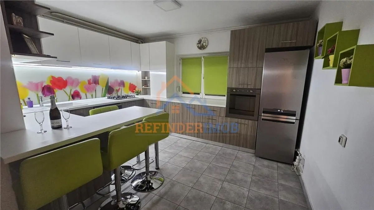 Apartament 4 camere de vanzare Parc Sebastian - foto 4