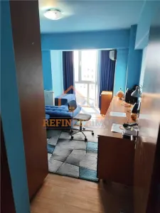 Vanzare Apartament cu 4 camere, zona Unirii - Bucuresti
