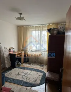 Apartament 4 camere de vanzare Sebastian - Craisorului - foto 4