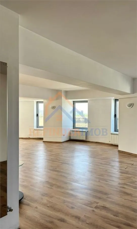 Vanzare Apartament tip Penthouse, in inima Bucurestiului - foto 3