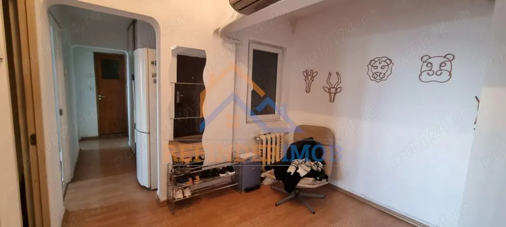 Vanzare Apartament cu 3 camere, zona Rahova - foto 4
