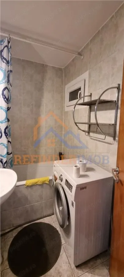 Vanzare Apartament cu 3 camere, zona Rahova - foto 8